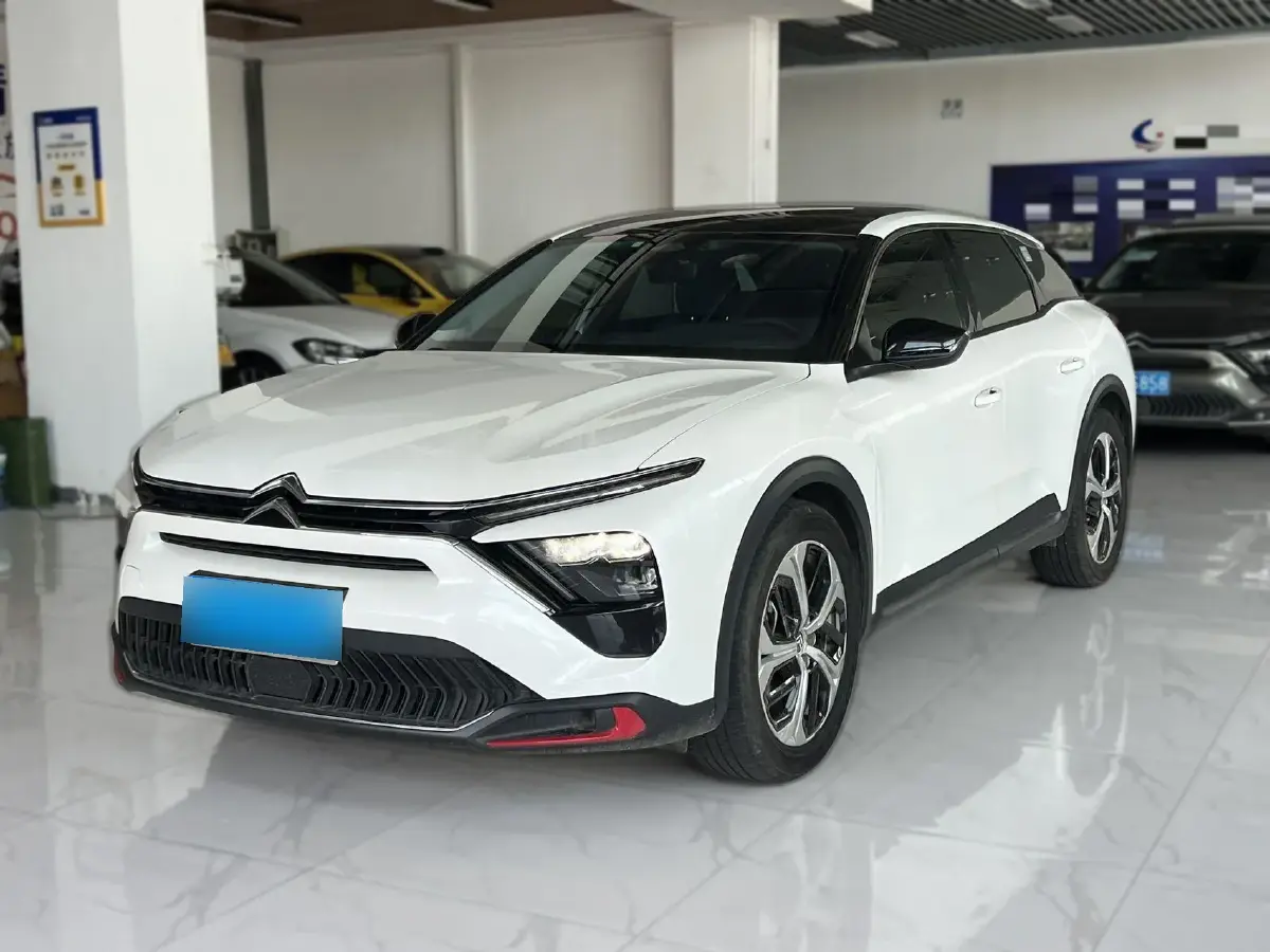 2022 Citroen C5 X 1.6T 175HP L4 8AT