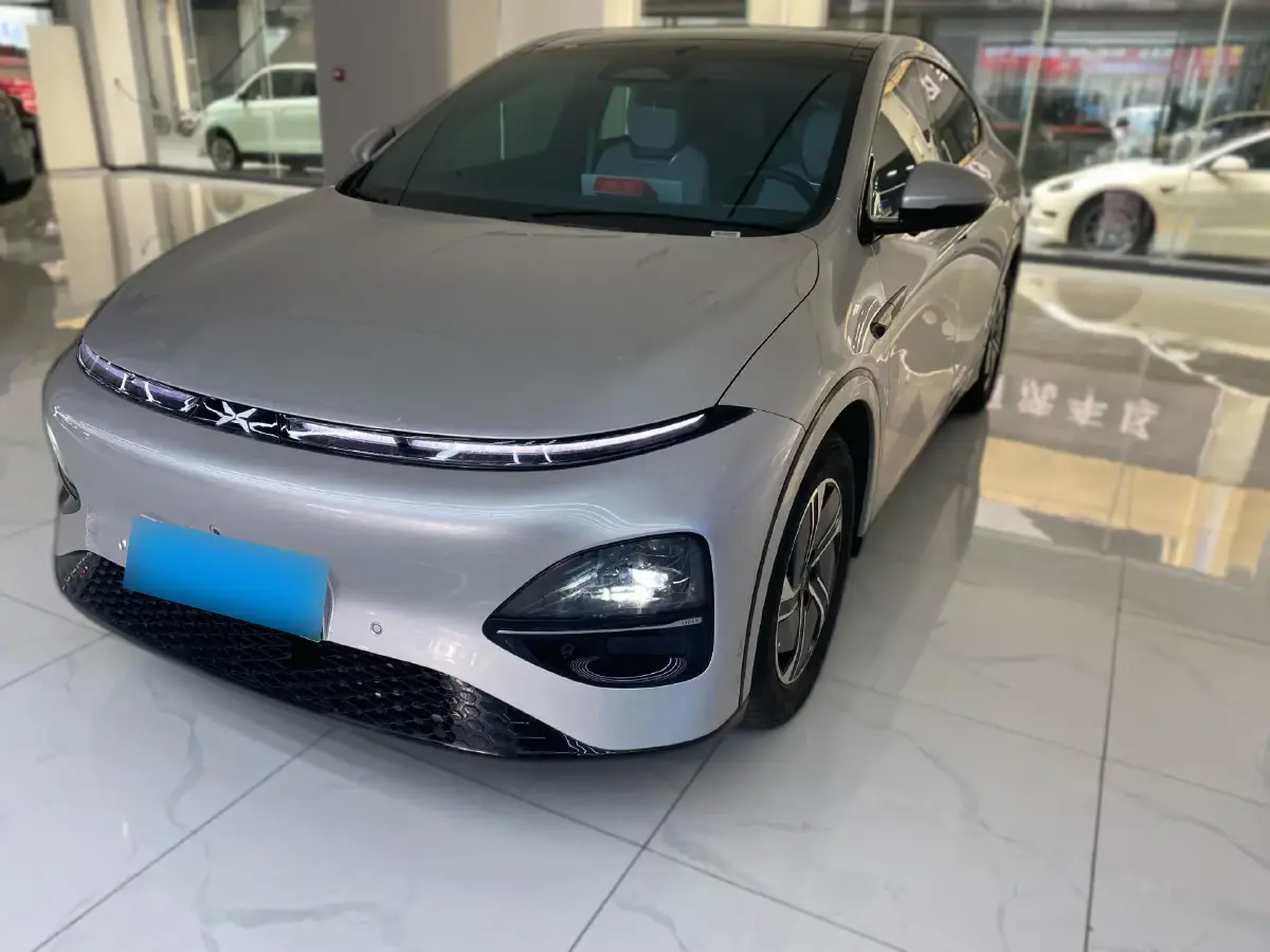 2023 Xpeng G6 BEV 66KWH