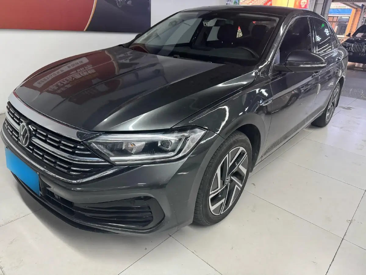 2023 Volkswagen Sagitar 1.4T 150HP L4 7DCT