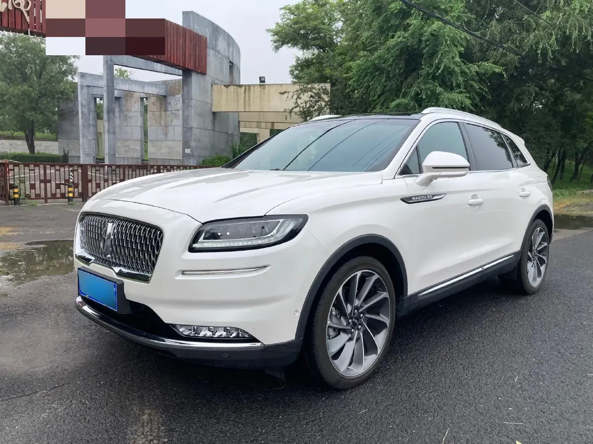 2021 Lincoln Nautilus 2.7T 322HP V6 8AT