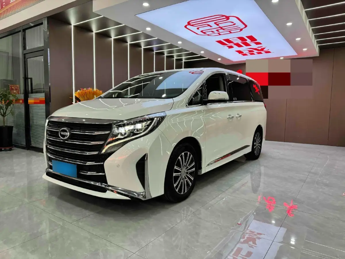 2021 GAC Trumpchi M8 2.0T 252HP L4 8AT