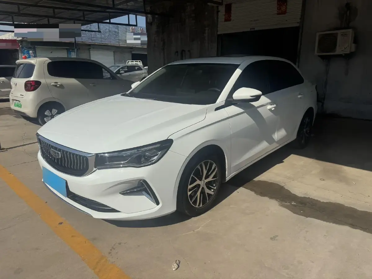 2022 Geely Emgrand 1.5L 114HP L4 5MT