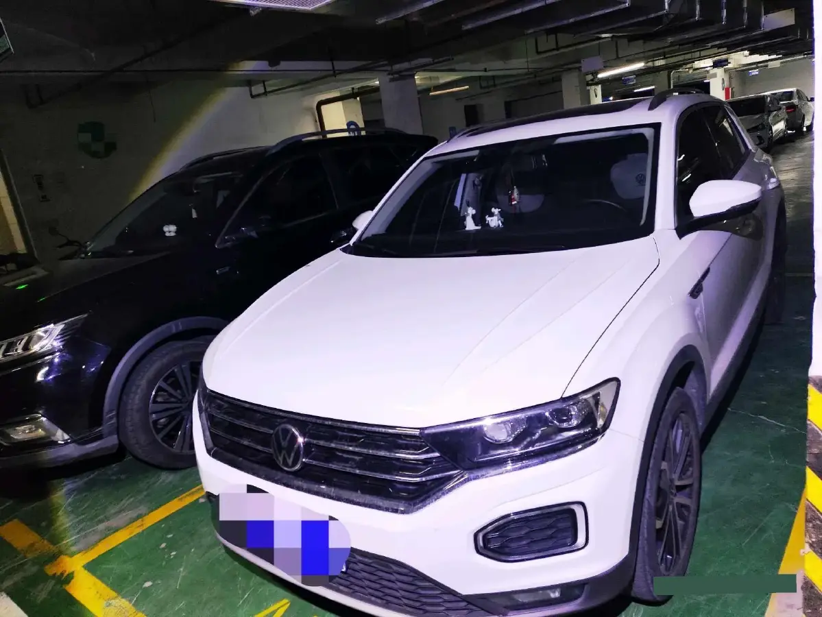 2021 Volkswagen T-Roc 1.4T 150HP L4 7DCT