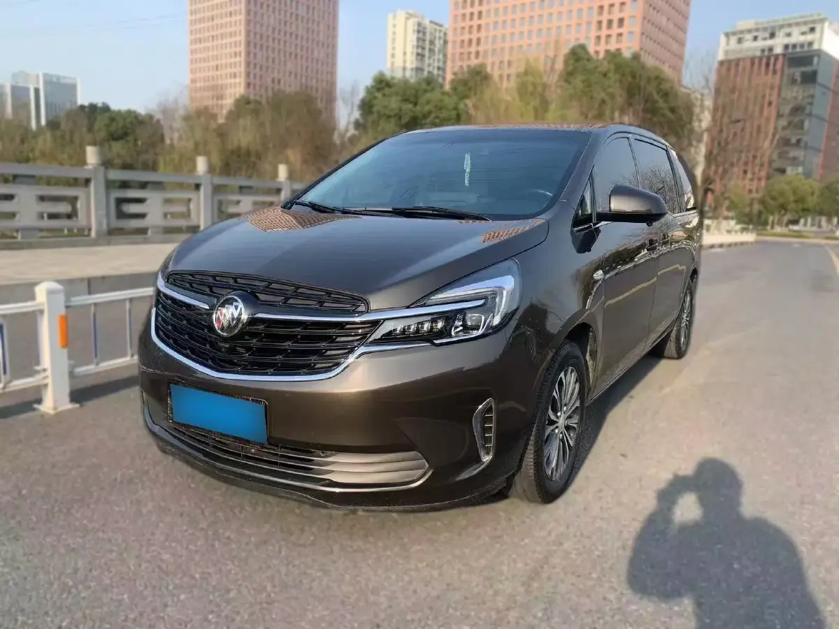 2022 Buick GL8 2.0T 237HP L4 9AT