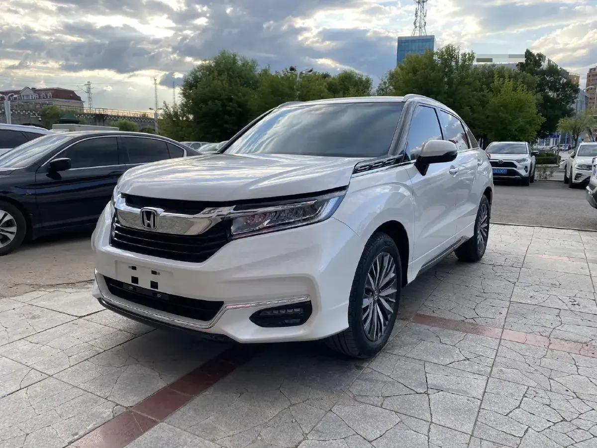 2020 Honda Avancier 2.0T 272HP L4 9AT