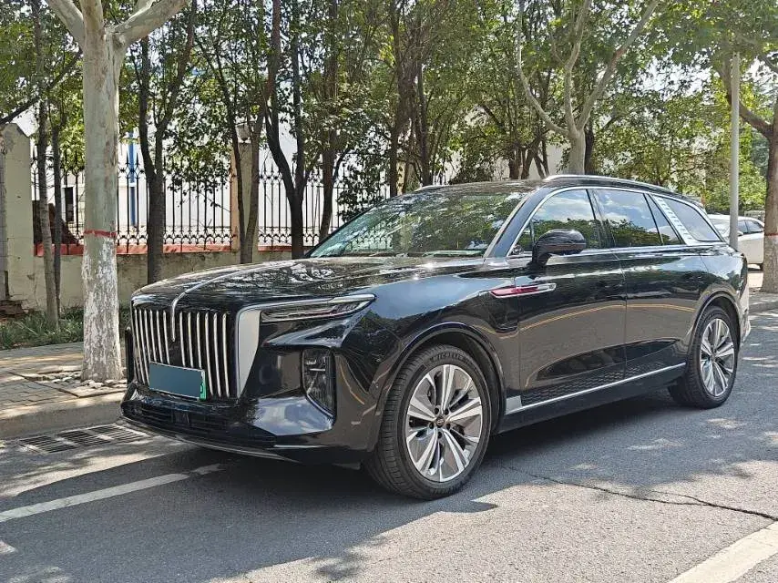 2022 HongQi E-HS9 BEV 120KWH