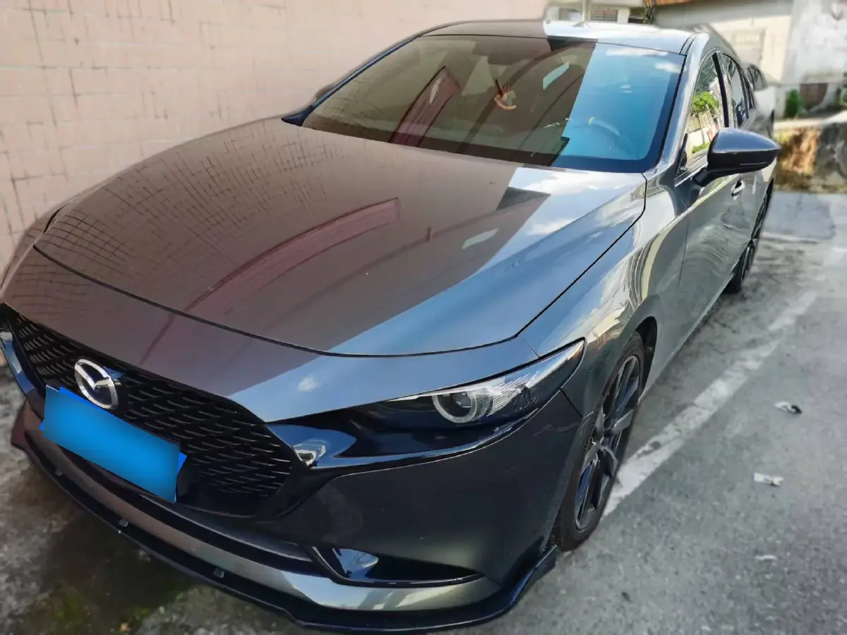 2021 Mazda 3 Axela 2.0L 158HP L4 6AT