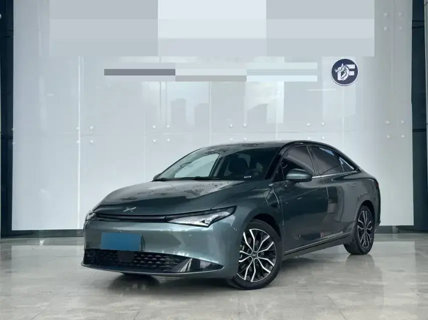 2024 Xpeng P5 BEV 55.4KWH