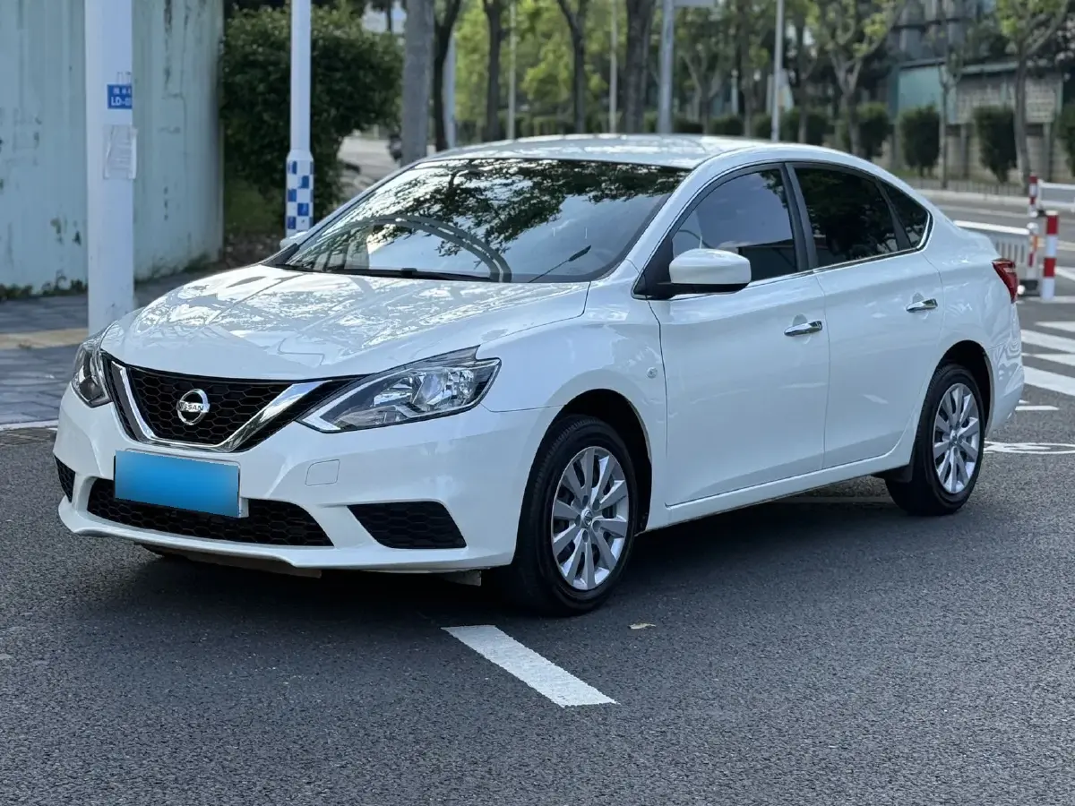 2022 Nissan Sylphy 1.6L 122HP L4 5MT