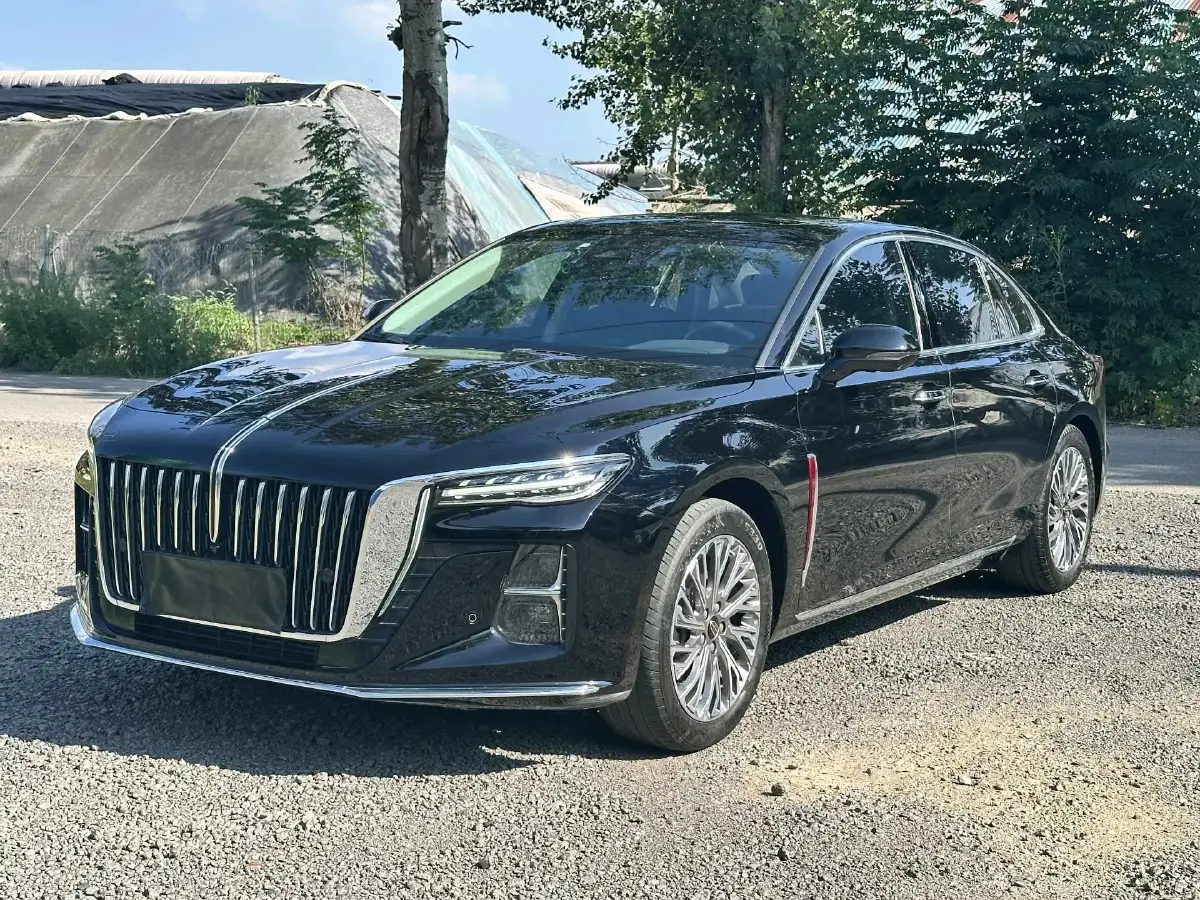 2023 HongQi H5 2.0T 224HP L4 8AT