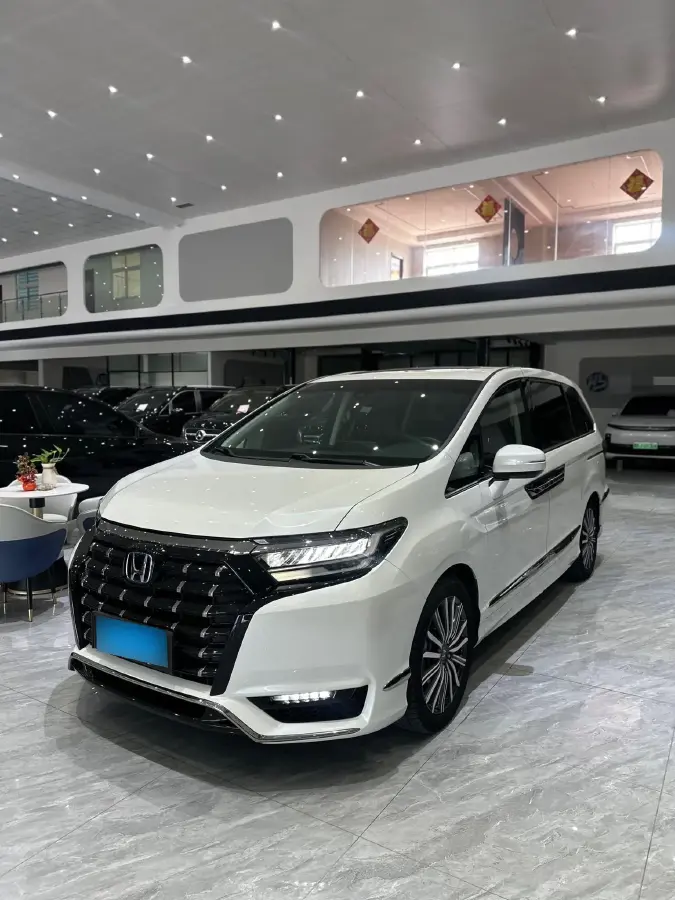 2022 Honda Elysioin 2.0L 146HP L4 E-CVT Hybrid