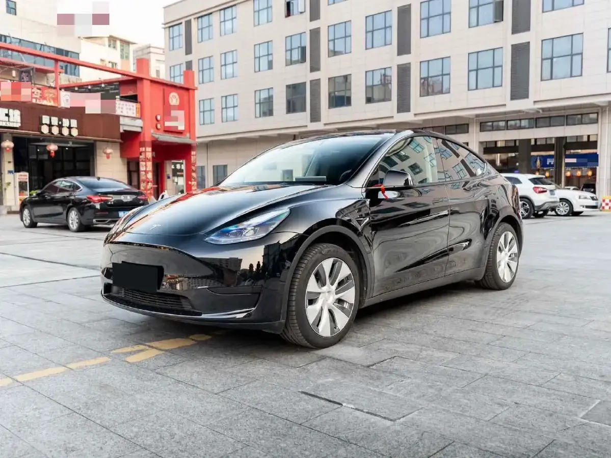 2022 Tesla Model Y BEV 60KWH
