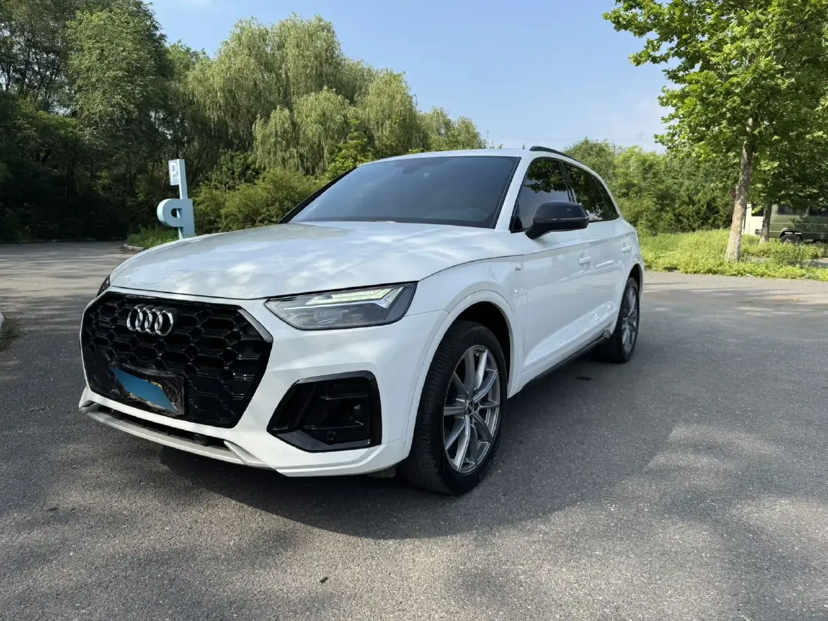 2024 Audi Q5L 2.0T 245HP L4 7DCT