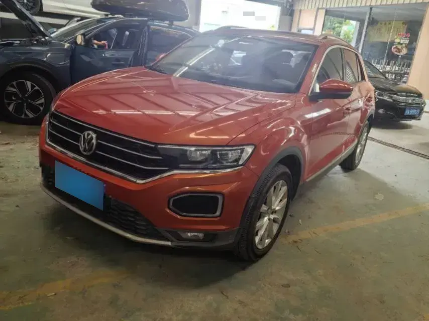 2018 Volkswagen T-Roc 1.4T 131HP L4 7DCT