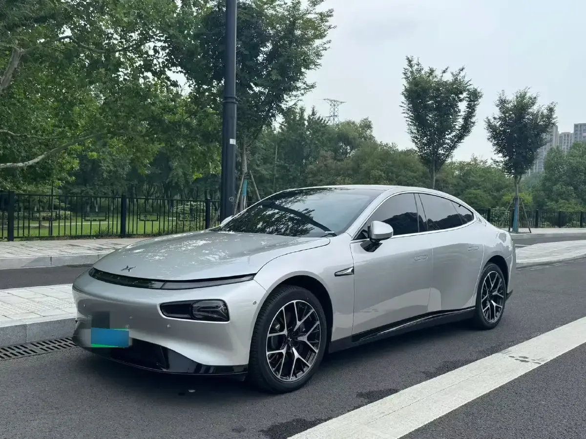 2024 Xpeng P7 BEV 64.4KWH