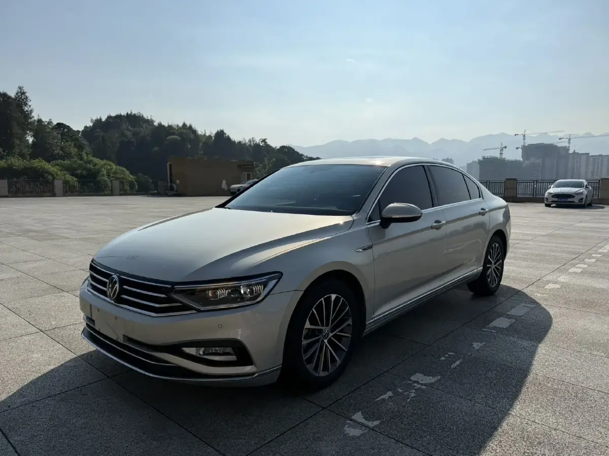 2020 Volkswagen Magotan 2.0T 186HP L4 7DCT