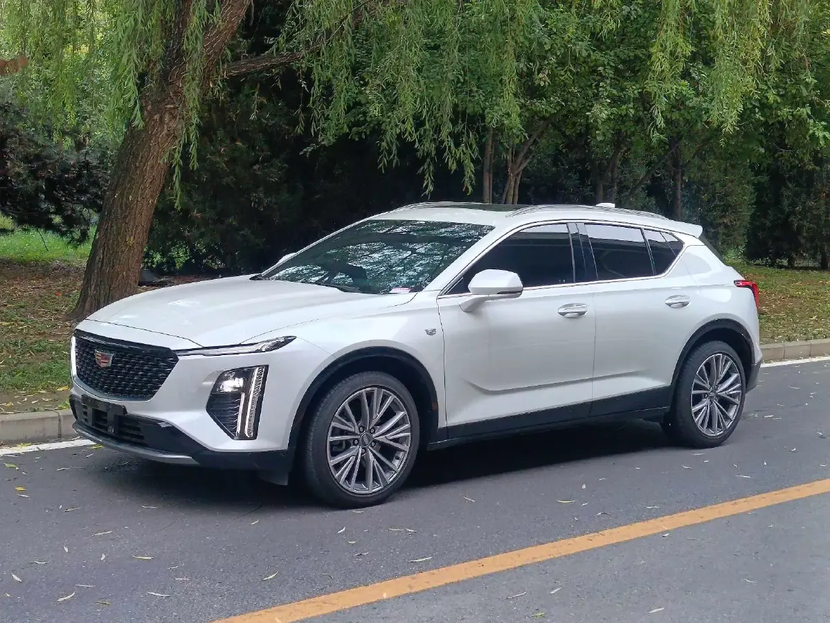 2023 Cadillac GT4 1.5T 211HP L4 9AT