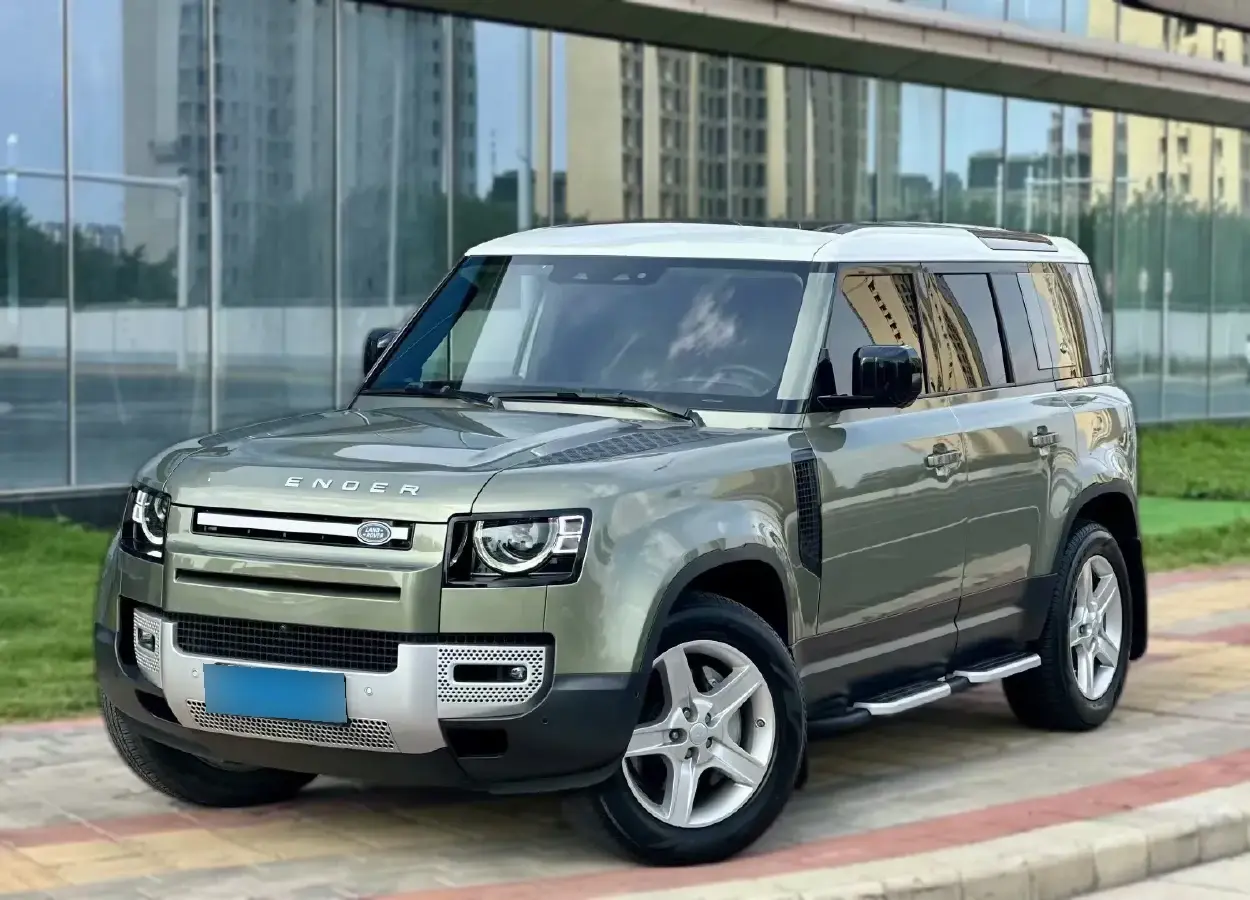 2020 Land Rover Defender 3.0T 400HP L6 8AT