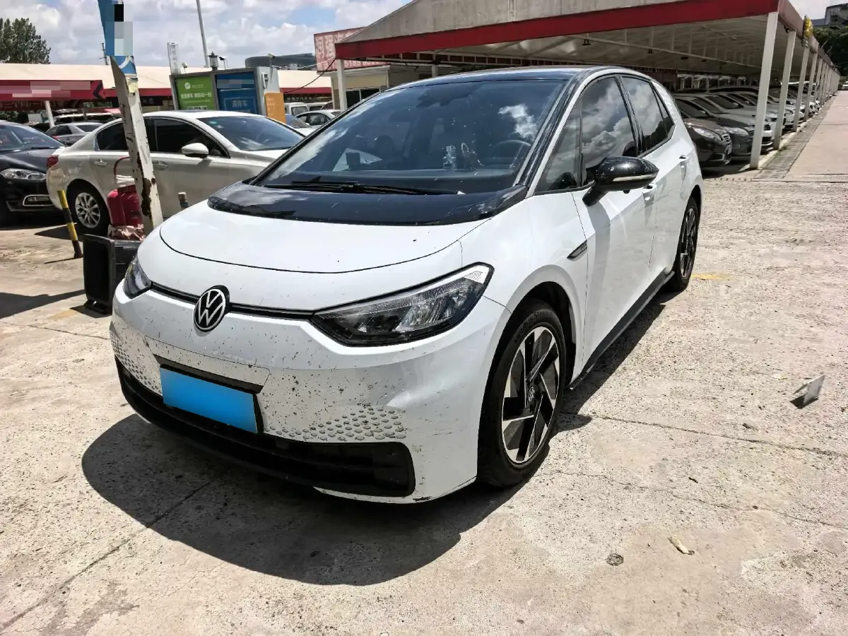 2023 Volkswagen ID.3 BEV 52.8KWH