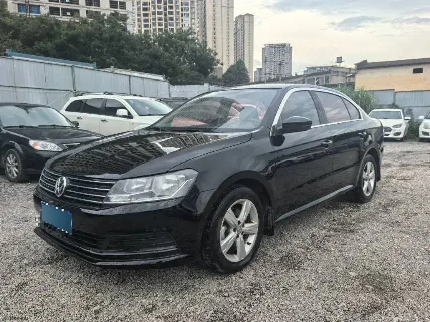 2017 Volkswagen Lavida 1.6L 110HP L4 6AT