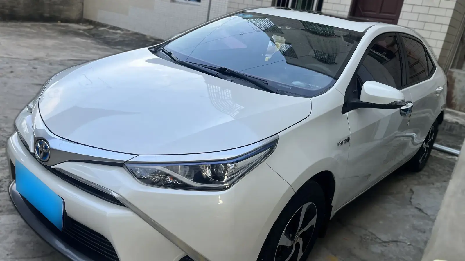 2017 Toyota Levin 1.8L 99HP L4 E-CVT Hybrid