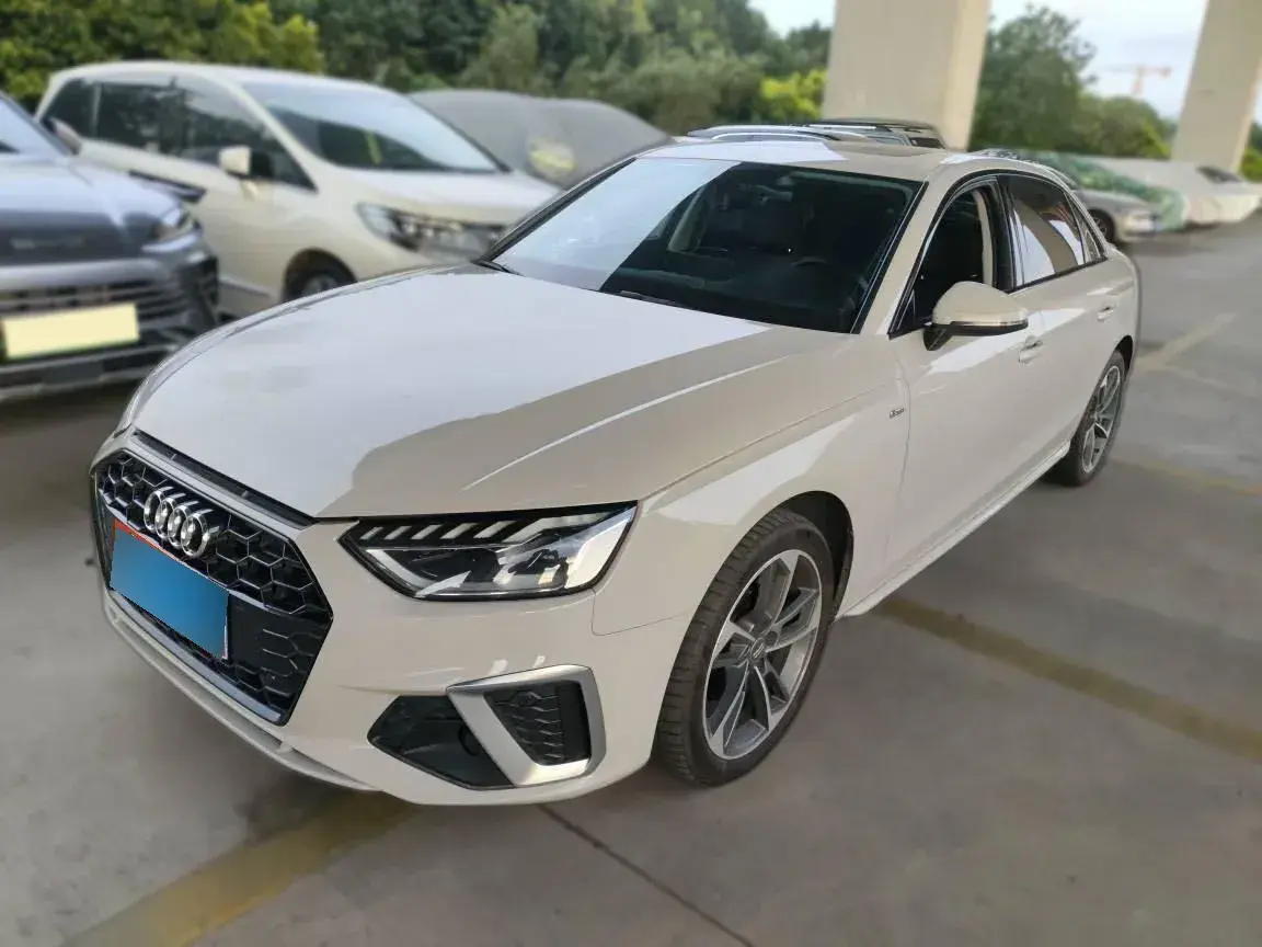 2020 Audi A4L 2.0T 150HP L4 7DCT