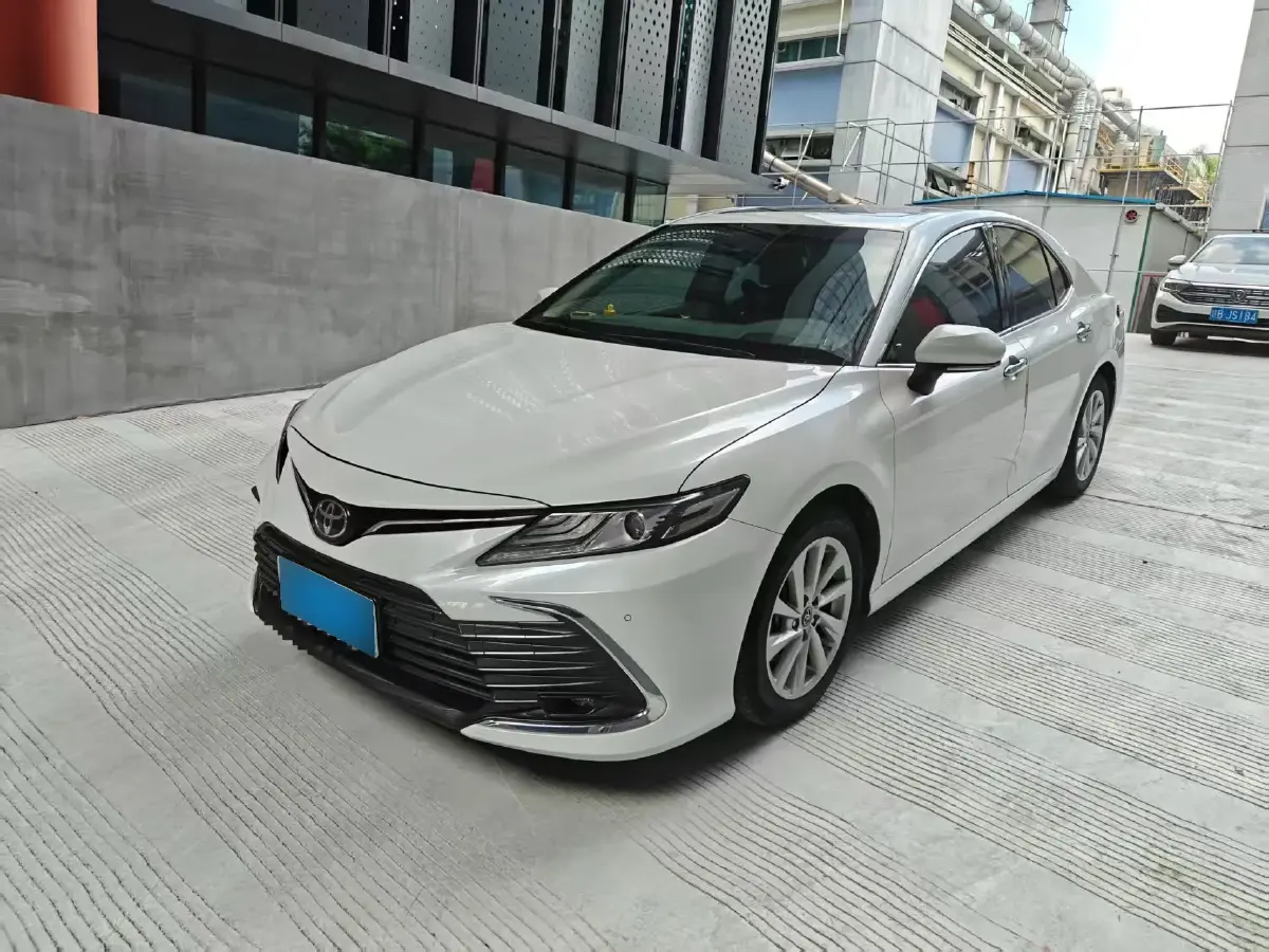 2021 Toyota Camry 2.0L 178HP L4 CVT