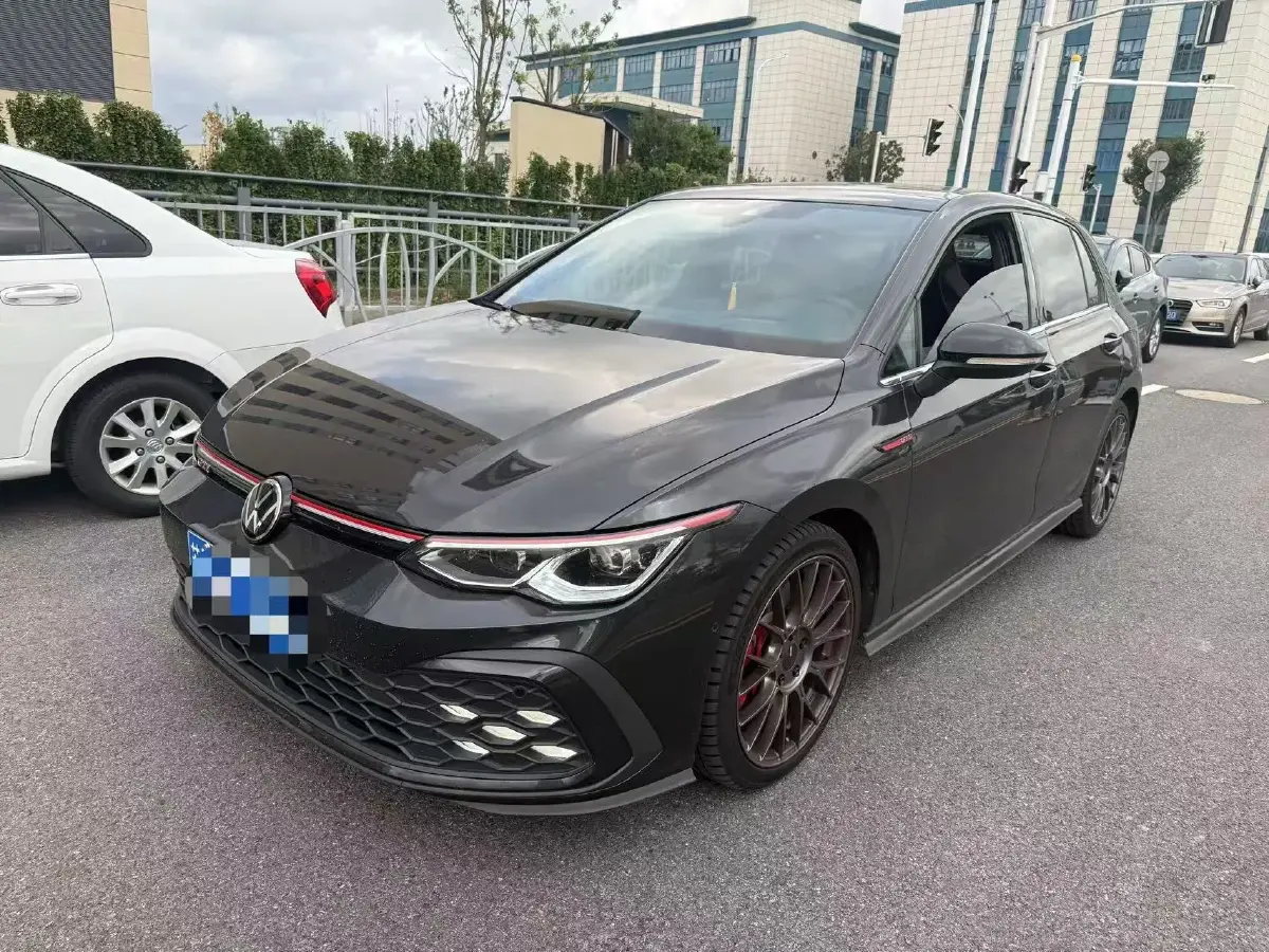 2021 Volkswagen GolfGTI 2.0T 220HP L4 7DCT