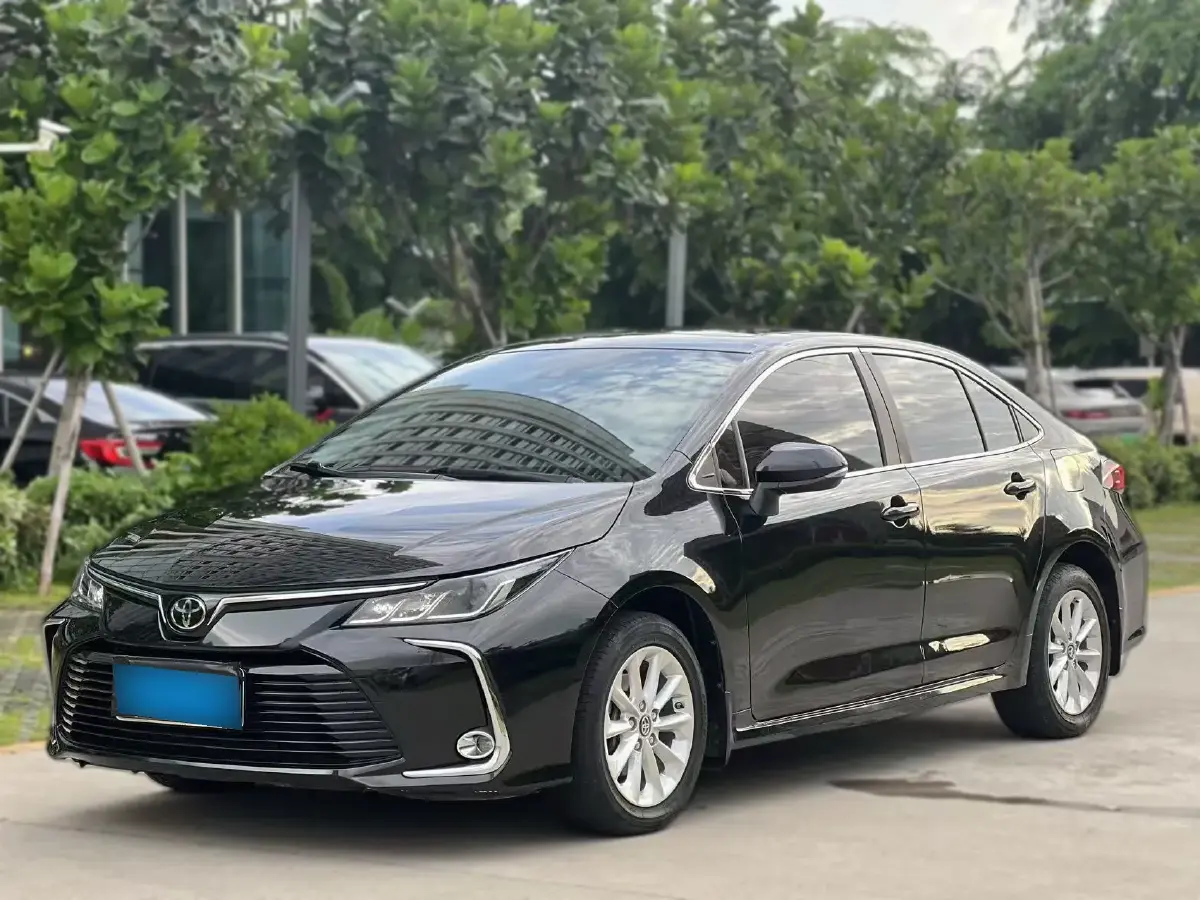 2021 Toyota Corolla 1.2T 116HP L4 CVT