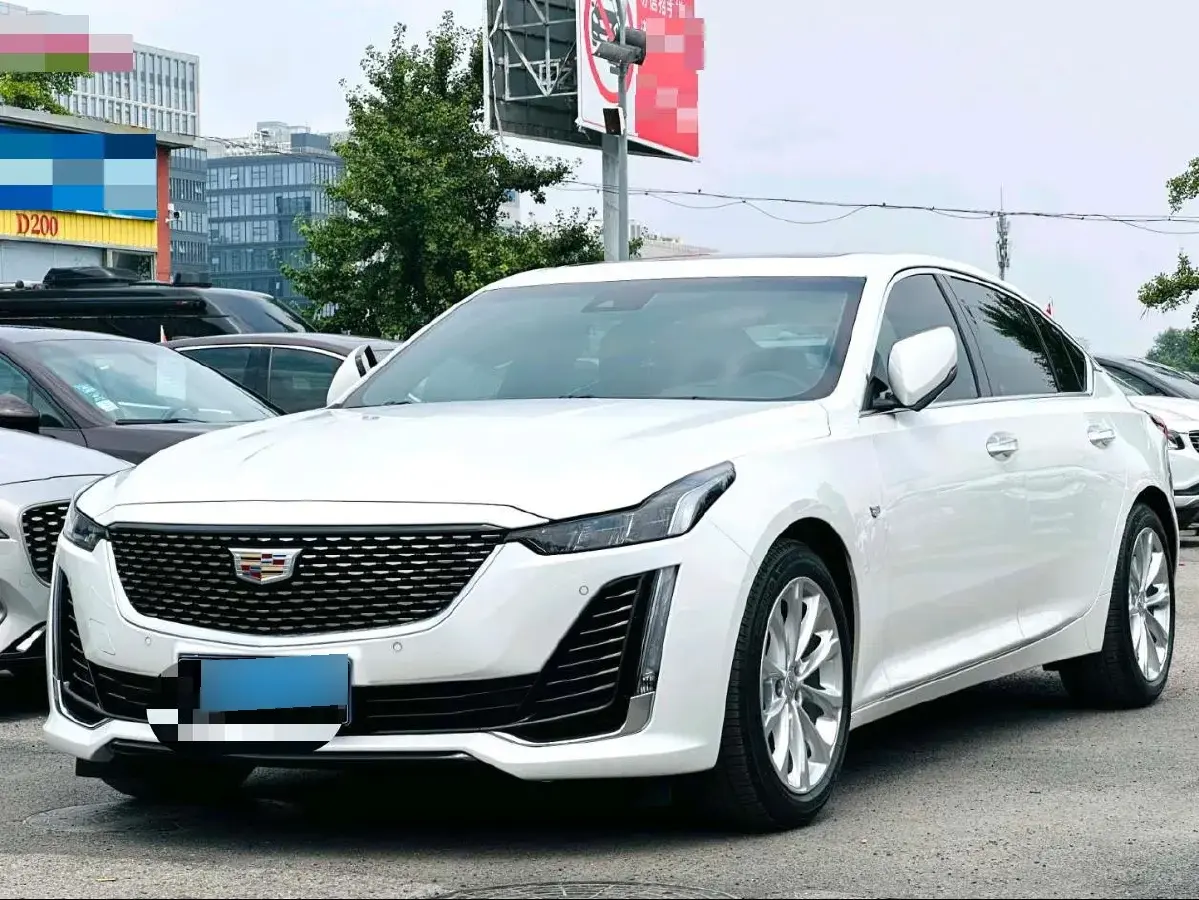 2023 Cadillac CT5 2.0T 237HP L4 10AT