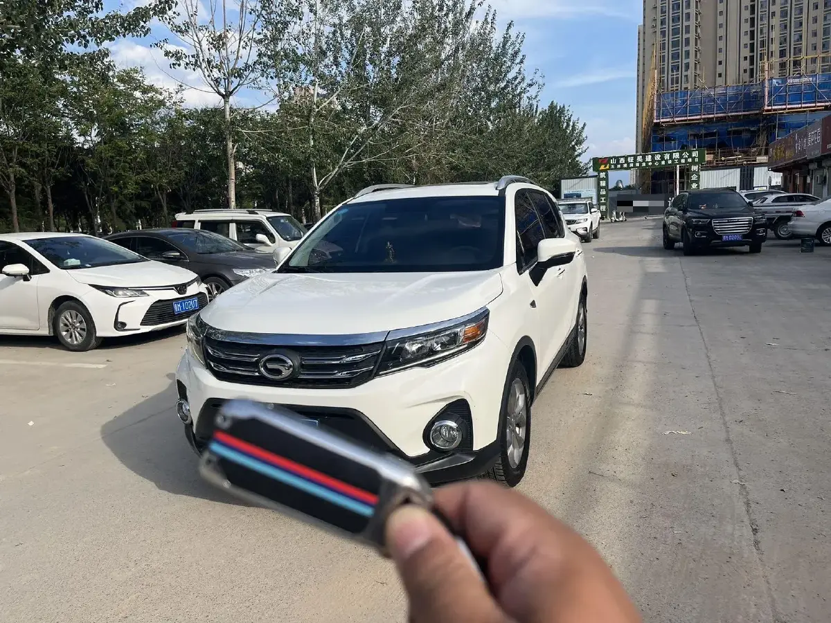 2017 GAC Trumpchi GS3 1.3T 137HP L4 6AT 2017 GAC Trumpchi GS3 1.3T 137HP L4 6AT