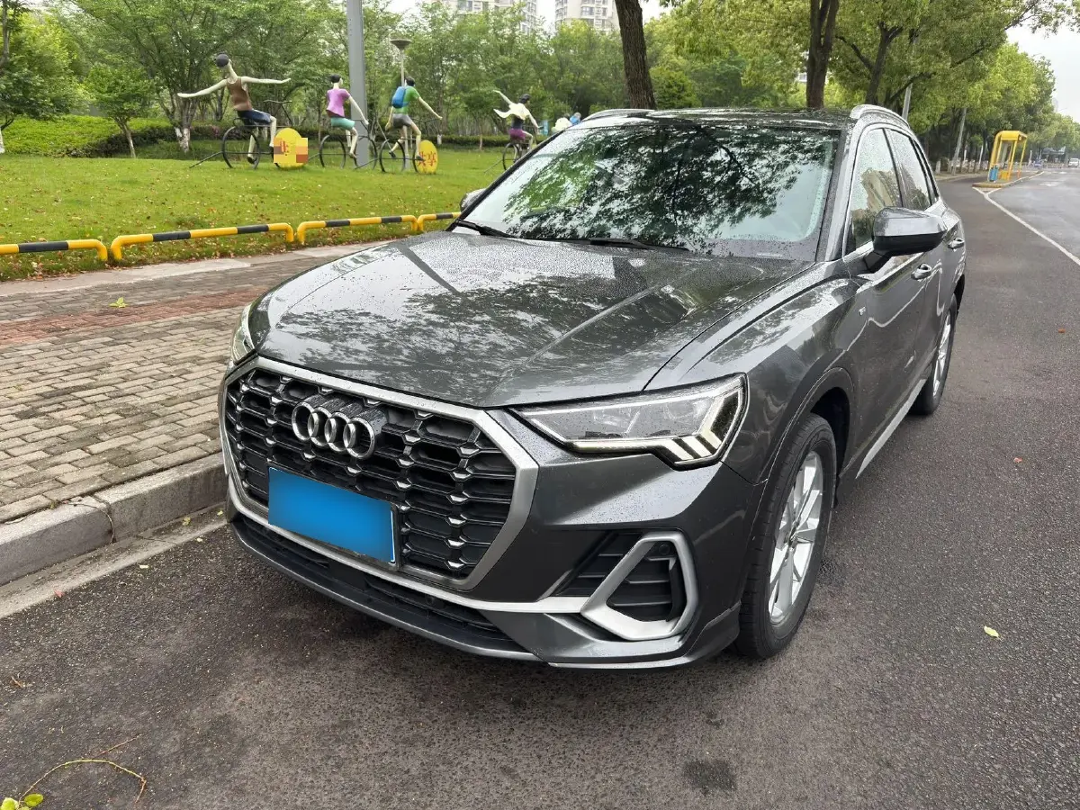2019 Audi Q3 1.4T 150HP L4 7DCT