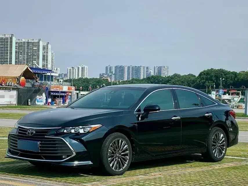 2019 Toyota Avalon 2.0L 178HP L4 CVT