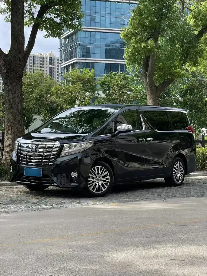 2018 Toyota Alphard 3.5L 275HP V6 6AT