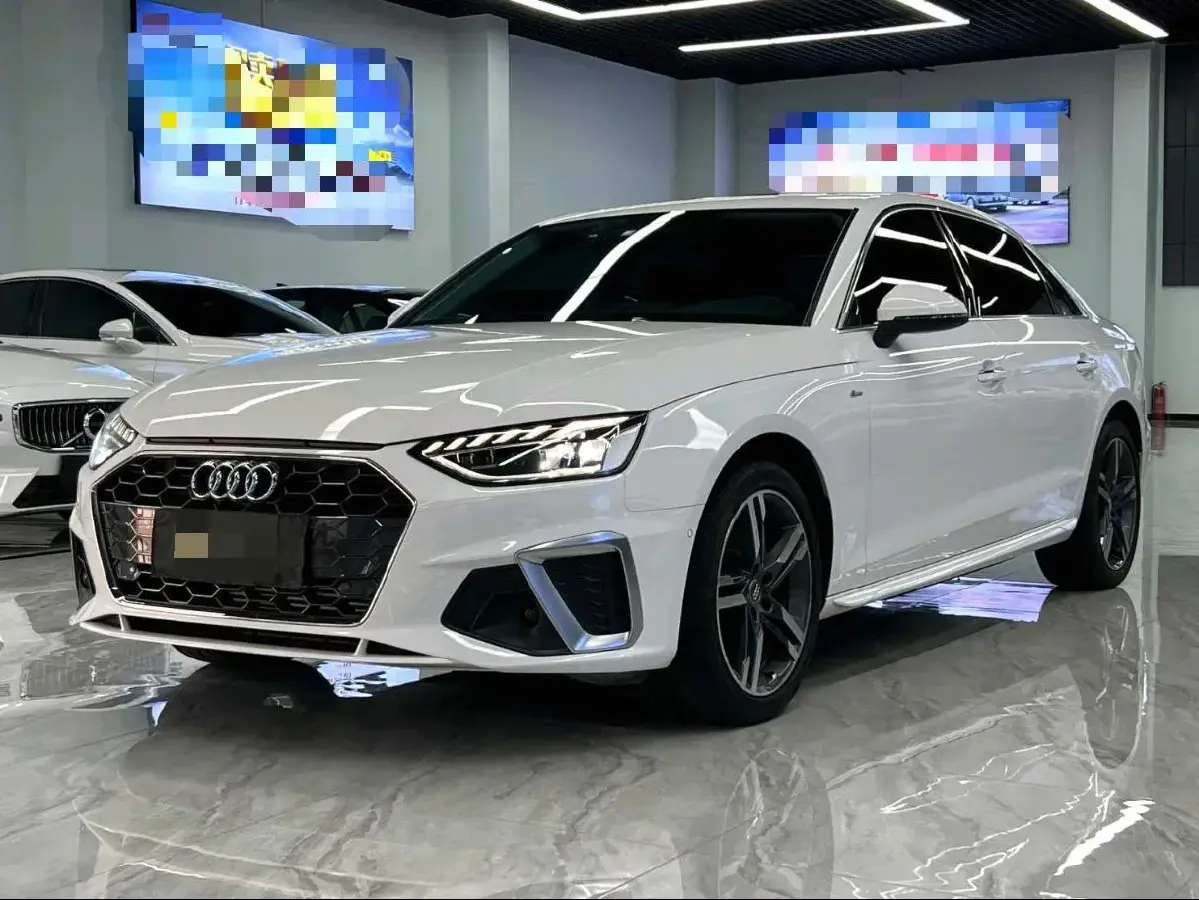 2020 Audi A4L 2.0T 150HP L4 7DCT