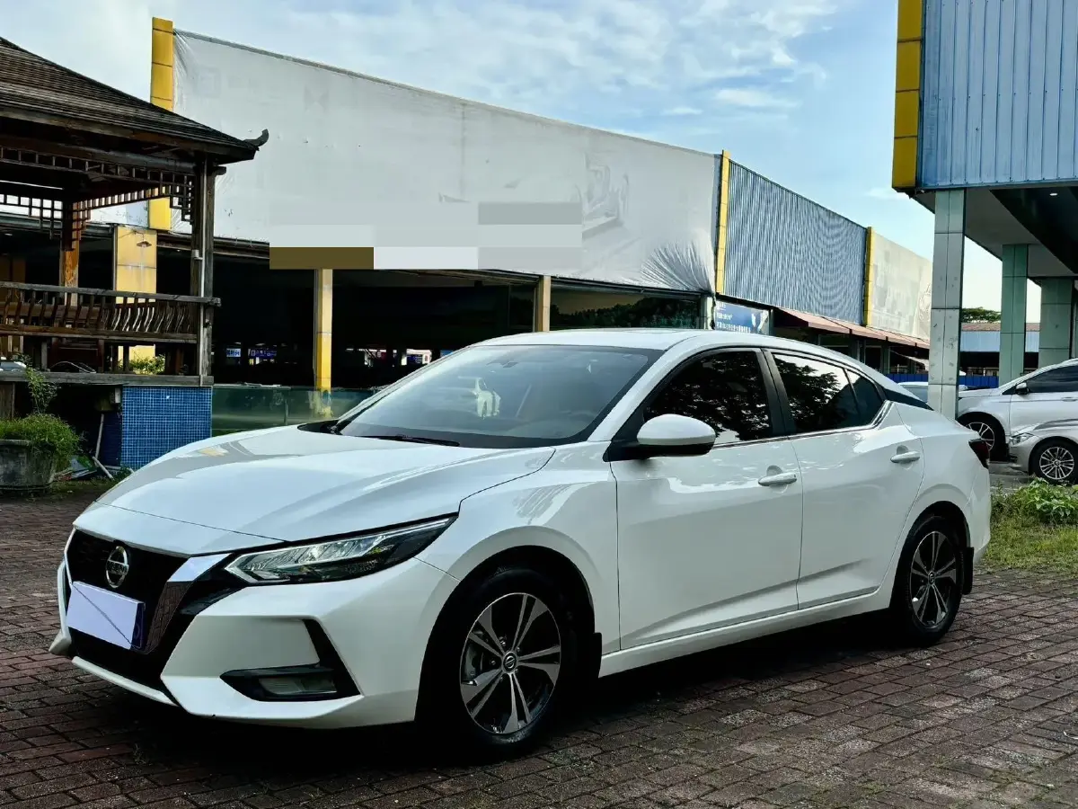 2022 Nissan Sylphy 1.6L 135HP L4 CVT