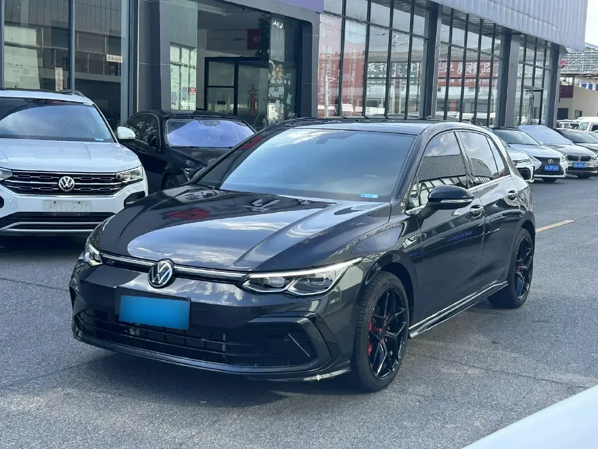 2023 Volkswagen Golf 1.4T 150HP L4 7DCT