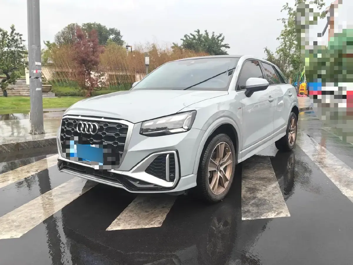 2022 Audi Q2L 1.4T 150HP L4 7DCT
