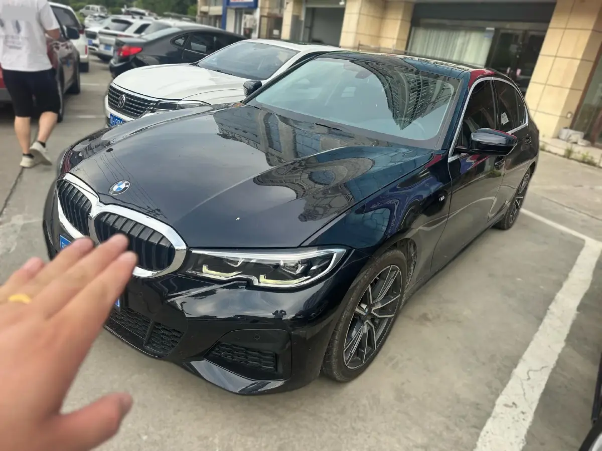 2021 BMW 3 Series 2.0T 156HP L4 8AT