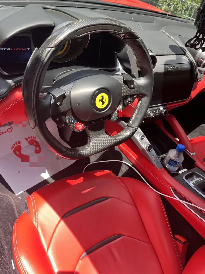 2017 Ferrari GTC4 Lusso 3.9T 609HP V8 7DCT,autocango,china used car exporter,china ev exporter,chinese used car exporter,chinese used ev exporter