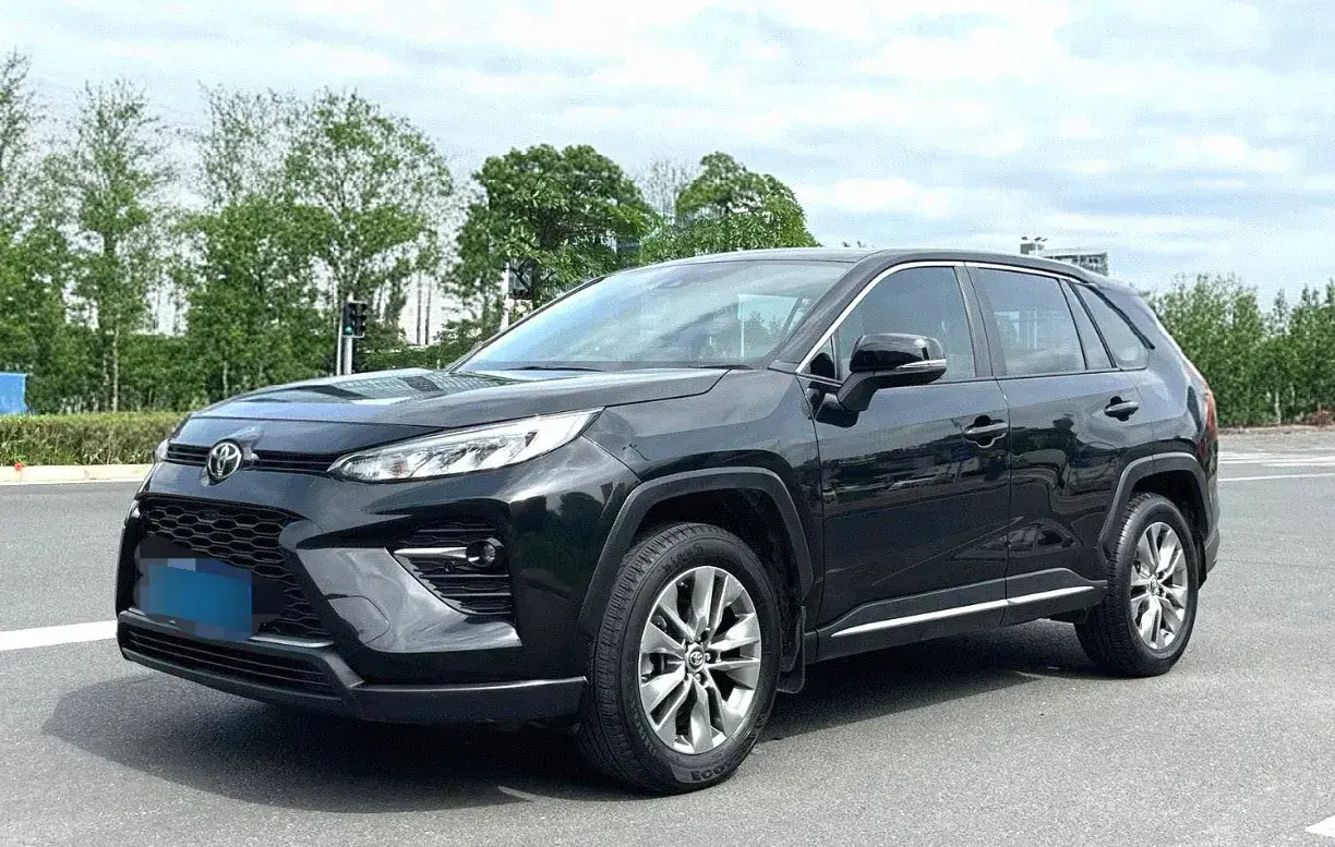 2020 Toyota Wildlander 2.5L 178HP L4 E-CVT Hybrid