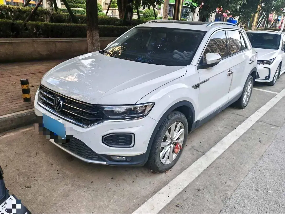 2022 Volkswagen T-Roc 1.4T 150HP L4 7DCT