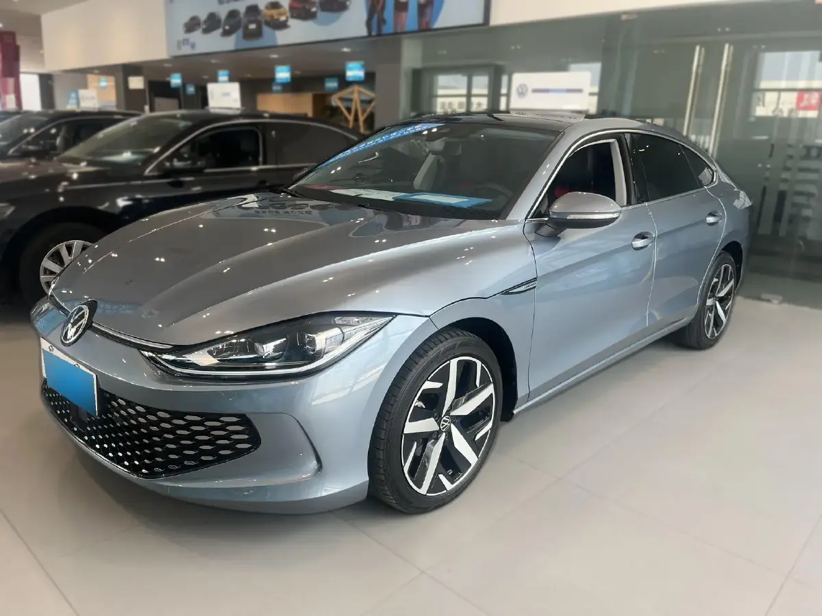 2022 Volkswagen Lamando 1.4T 150HP L4 7DCT