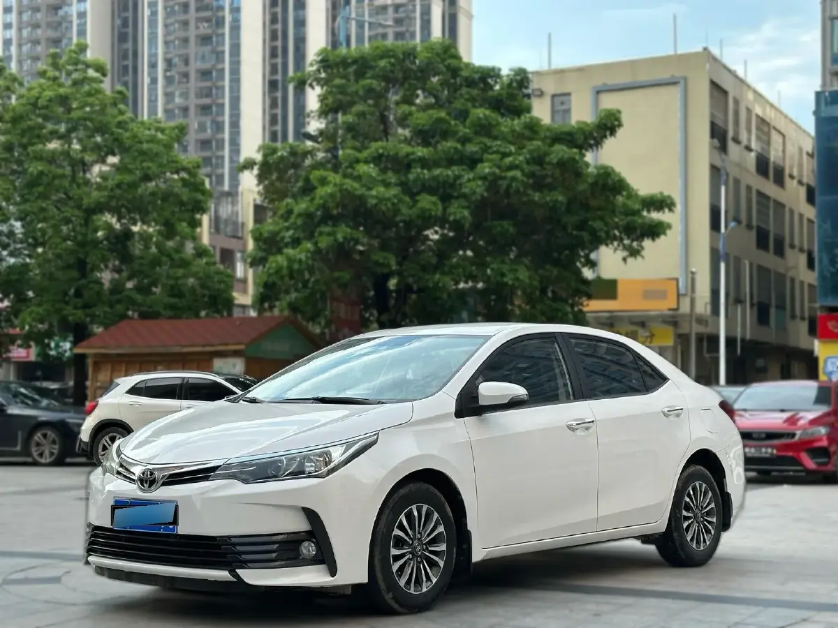 2017 Toyota Corolla 1.2T 116HP L4 6MT