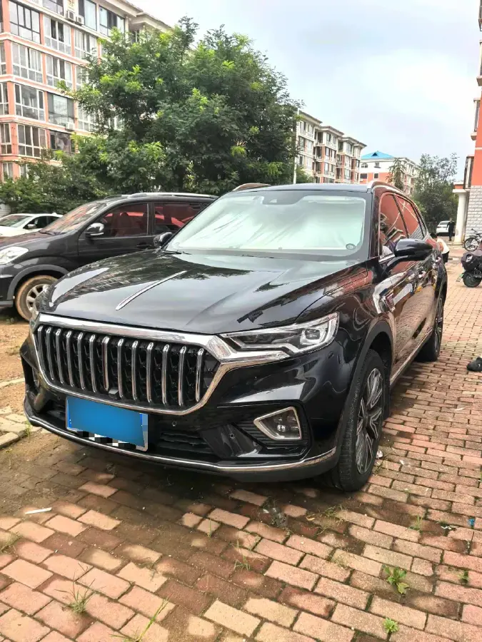 2022 HongQi HS5 2.0T 224HP L4 6AT