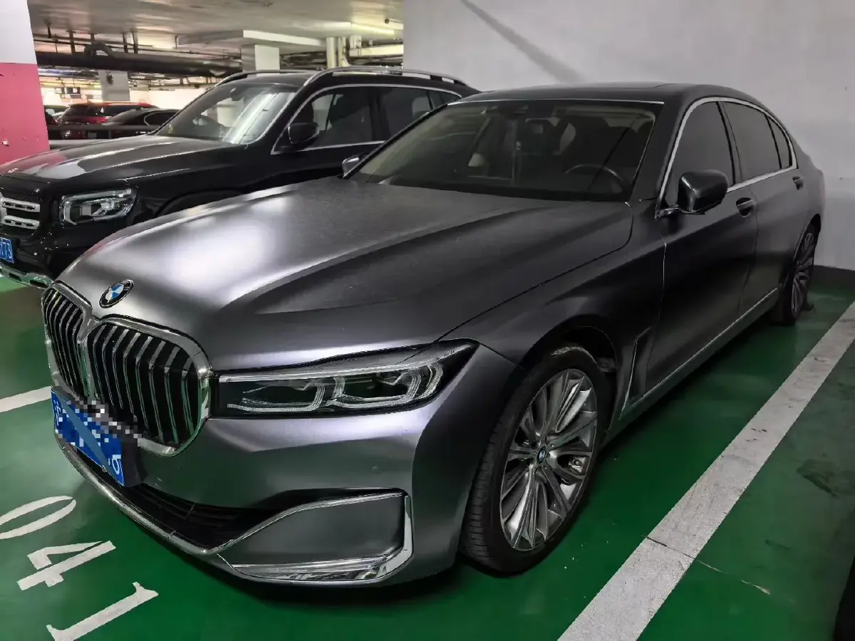2021 BMW 7 Series 3.0T 340HP L6 8AT