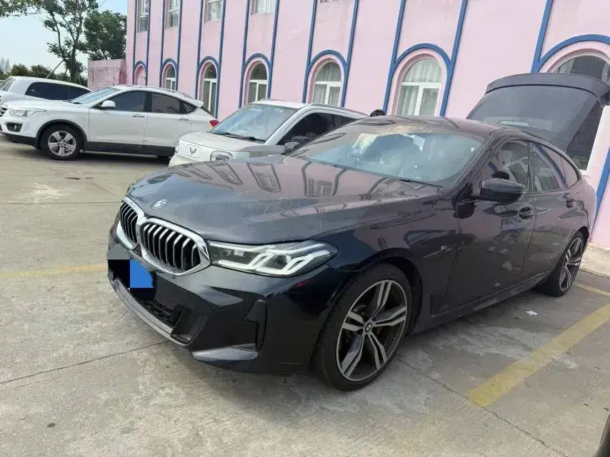2022 BMW 6 Series GT 2.0T 245HP L4 8AT