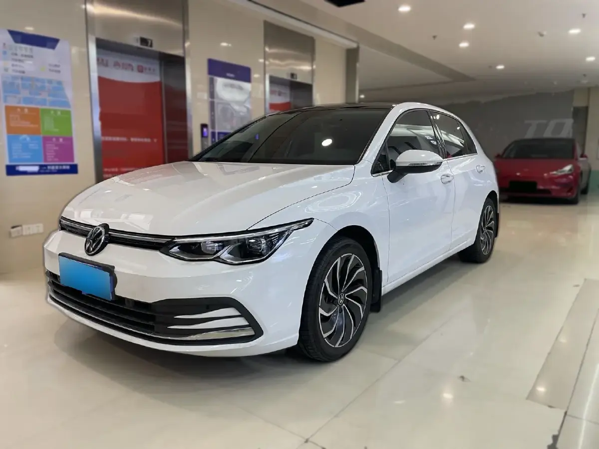 2023 Volkswagen Golf 1.4T 150HP L4 7DCT