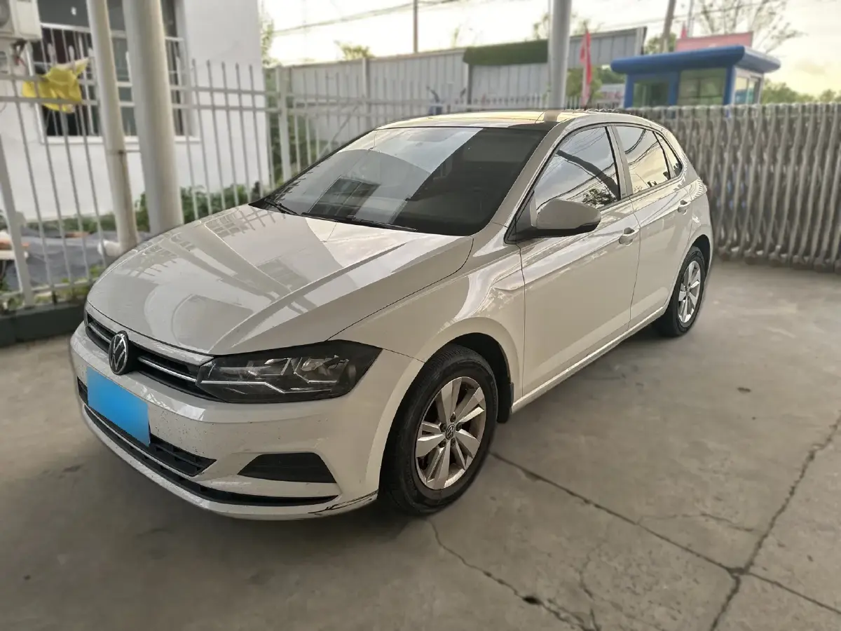 2021 Volkswagen Polo 1.5L 113HP L4 6AT