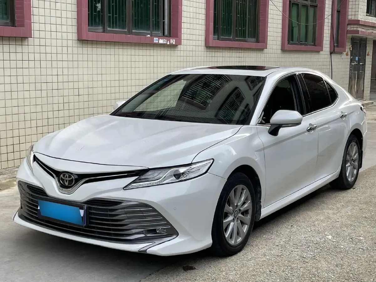2019 Toyota Camry 2.0L 178HP L4 CVT